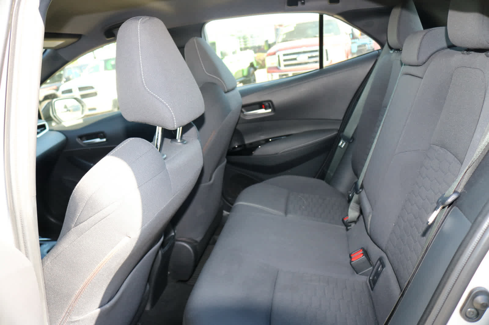 Used 2022 Toyota Corolla SE FWD image 24