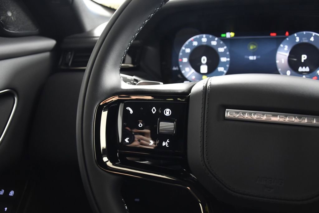 New 2026 Land Rover Range Rover Velar Dynamic SE AWD/4WD image 29