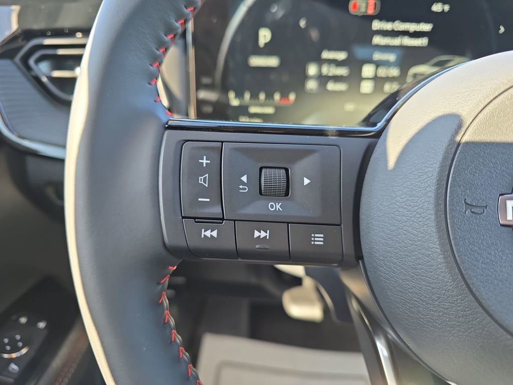 New 2026 Nissan Kicks SR FWD image 21
