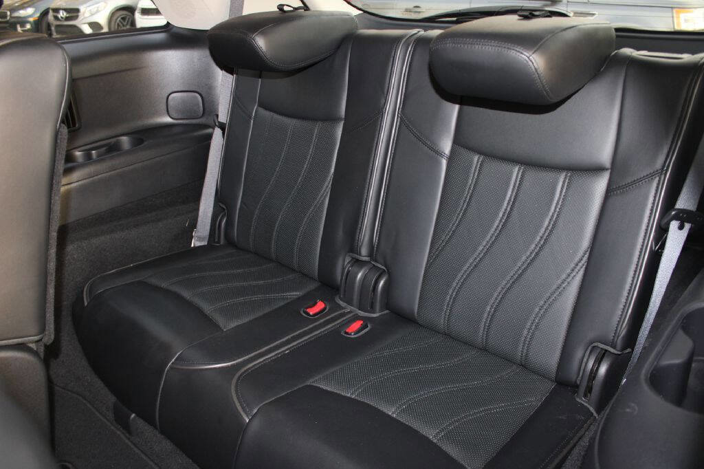 Used 2013 INFINITI JX35 AWD w/ Premium Pkg image 11