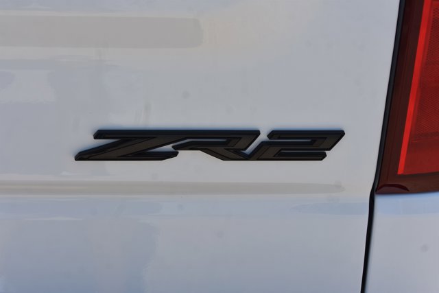 New 2025 Chevrolet Silverado 1500 ZR2 w/ Technology Package image 8