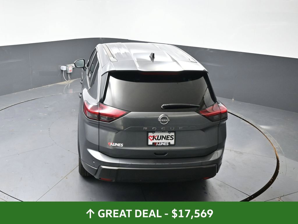Used 2024 Nissan Rogue S FWD image 46