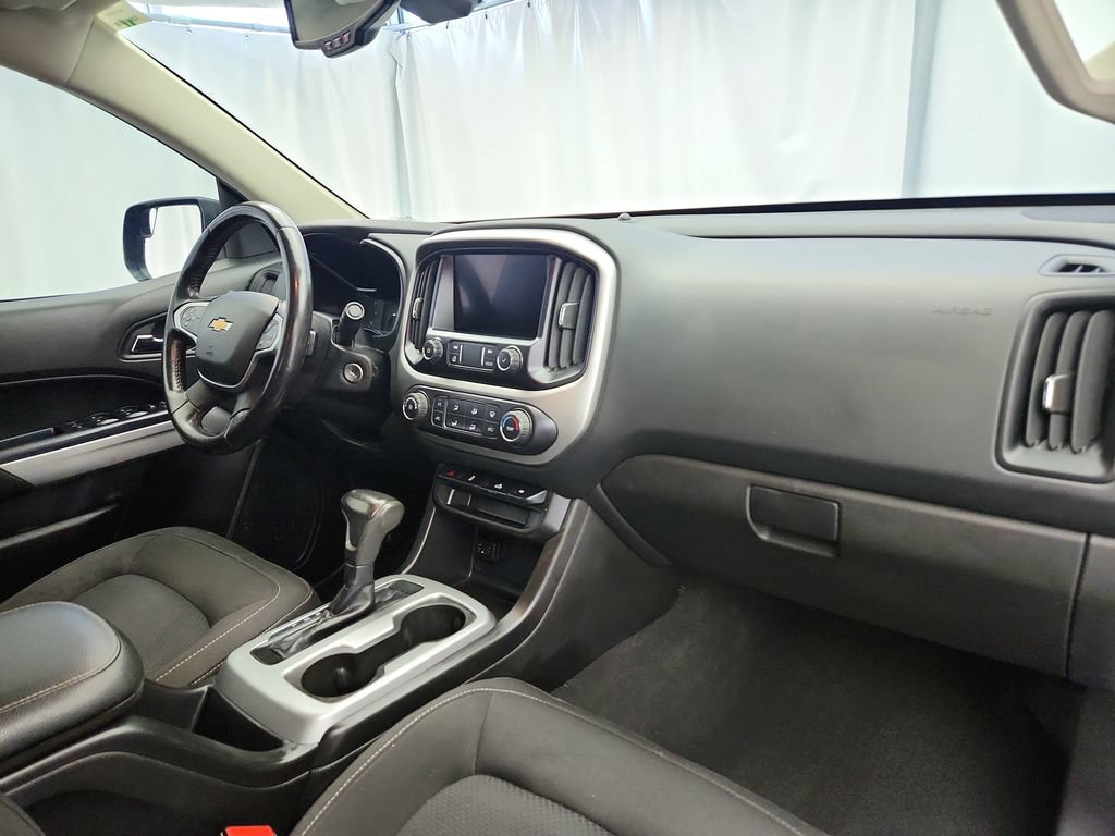 Used 2021 Chevrolet Colorado LT AWD/4WD image 21