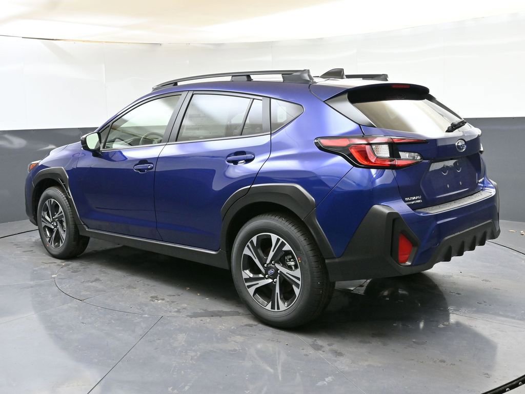 Used 2025 Subaru Crosstrek 2.0i Premium AWD/4WD image 3