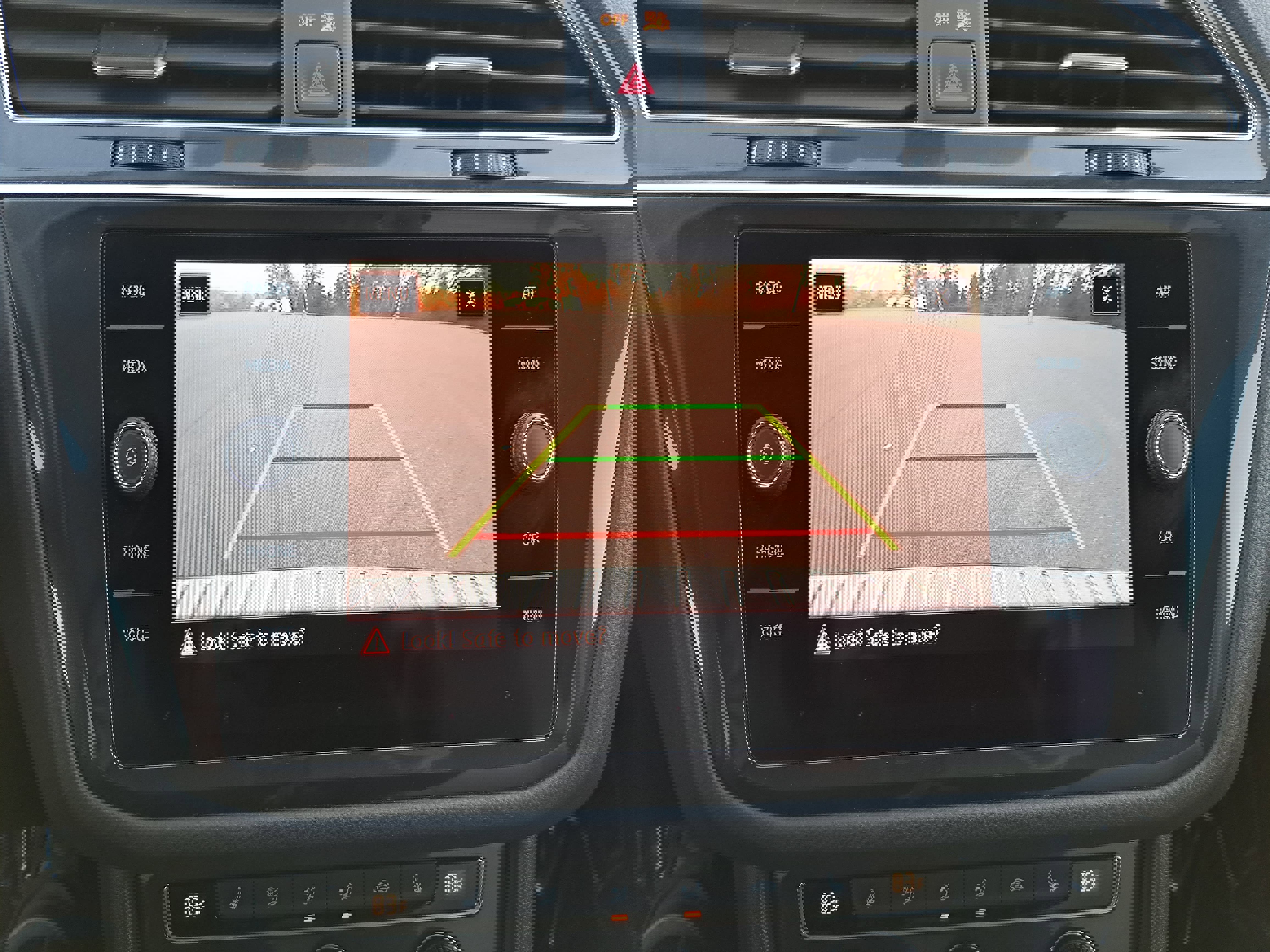 Certified 2019 Volkswagen Tiguan SE w/ Panoramic Sunroof Package image 24