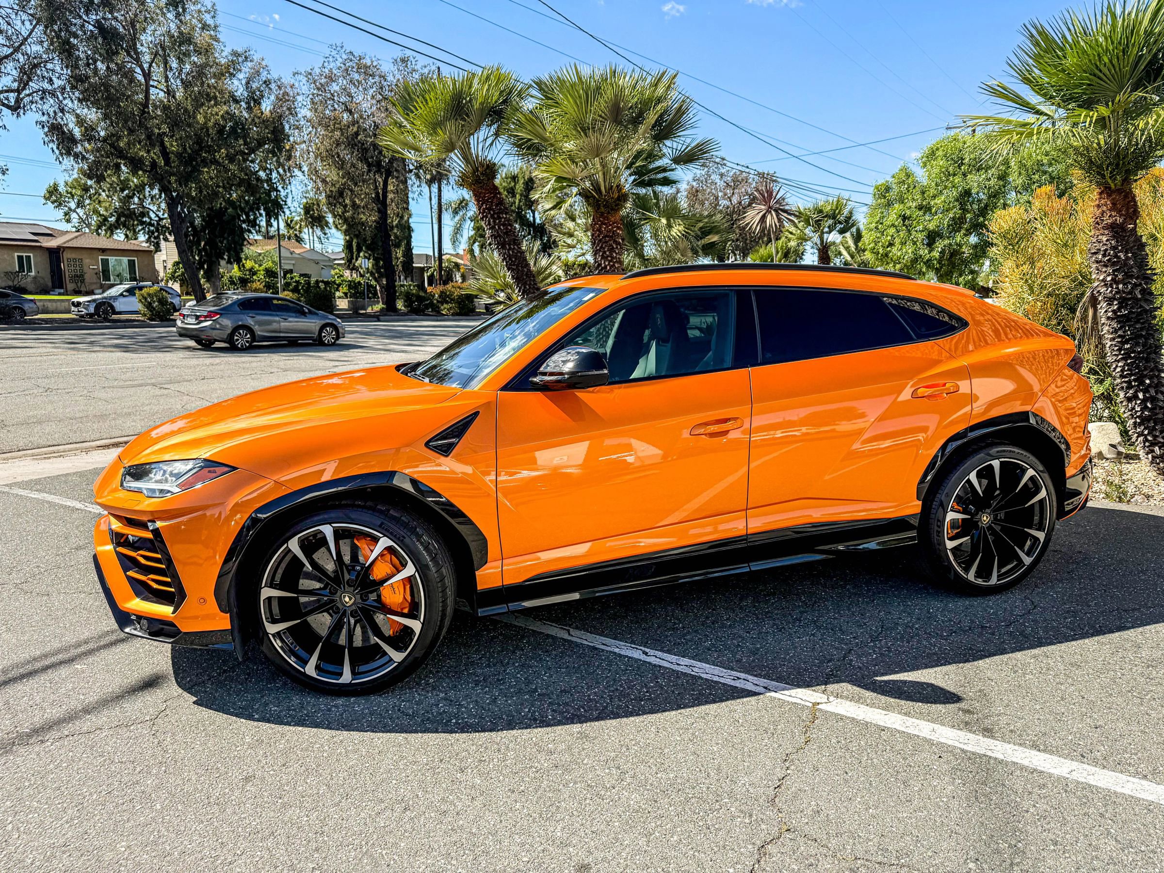 Used 2021 Lamborghini Urus image 5