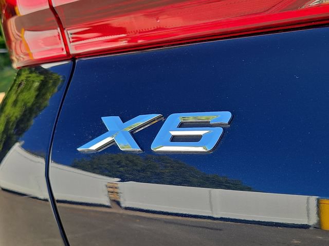 Used 2024 BMW X6 xDrive40i w/ Parking Assistance Package AWD/4WD image 32