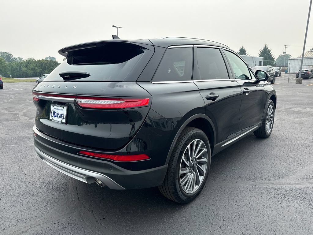 Used 2024 Lincoln Corsair Reserve AWD/4WD image 7