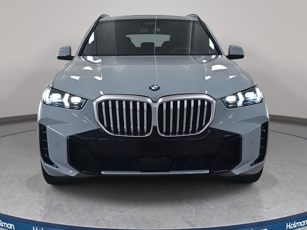 Used 2024 BMW X5 sDrive40i w/ M Sport Package image 3