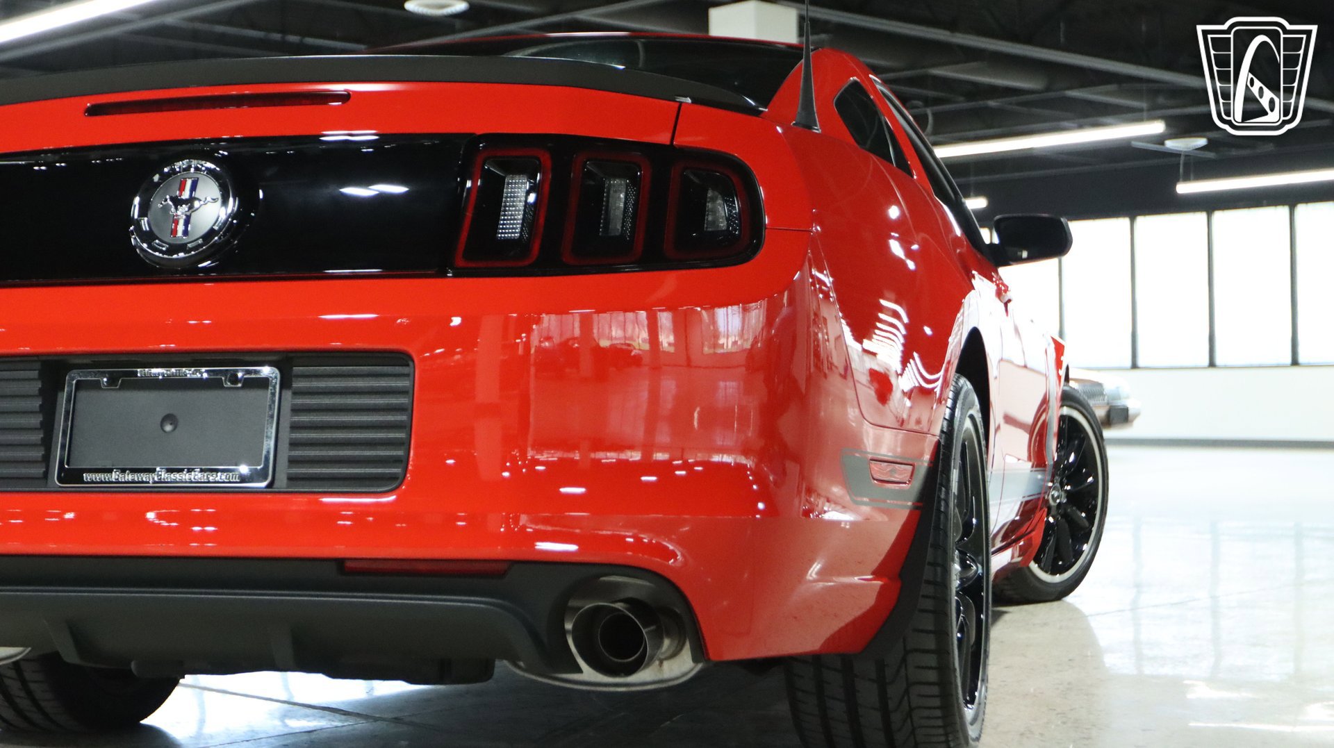 Used 2013 Ford Mustang Boss 302 w/ Boss 302 Accessory Pkg RWD image 35