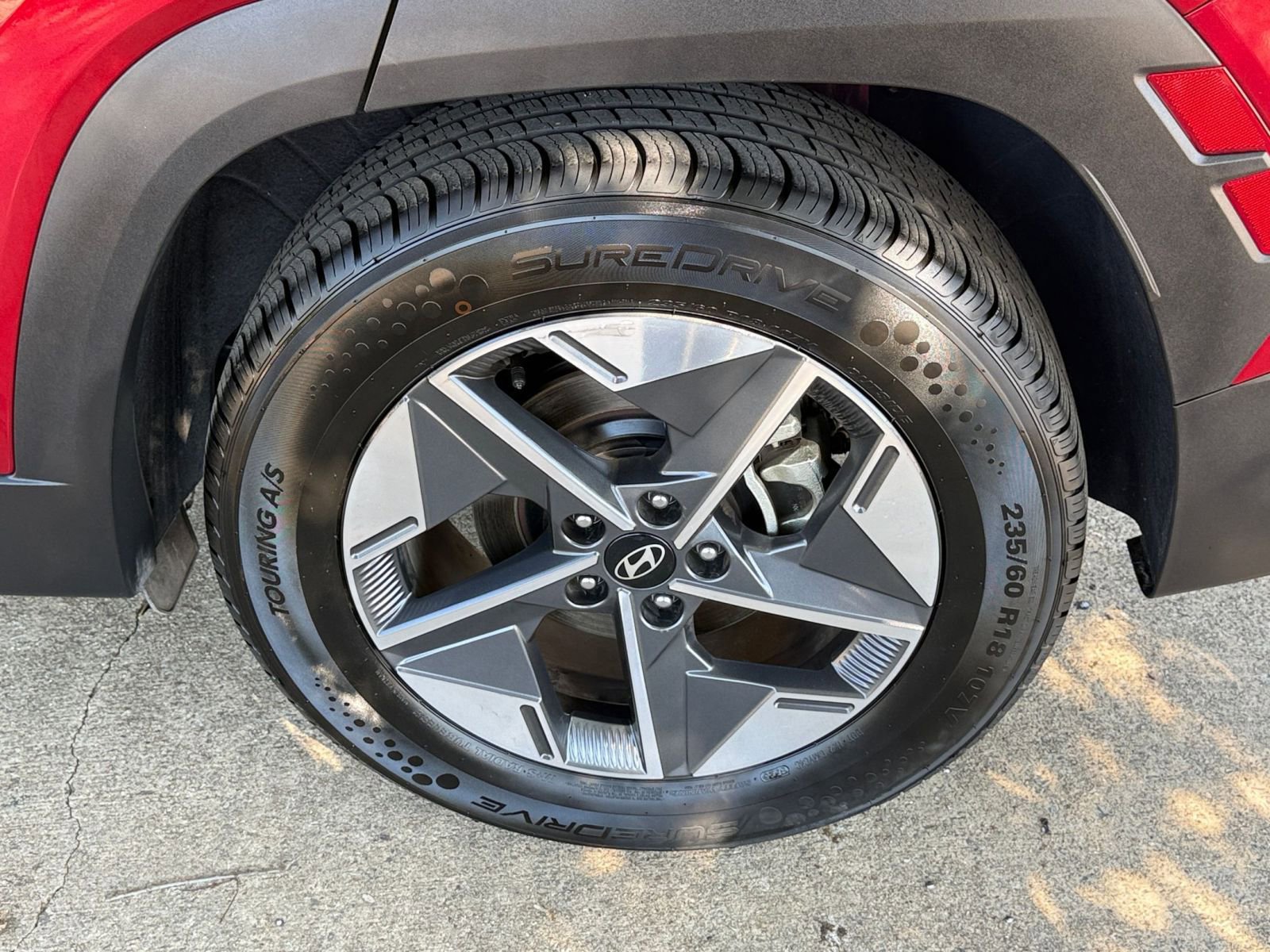 Used 2025 Hyundai Tucson SEL FWD image 32