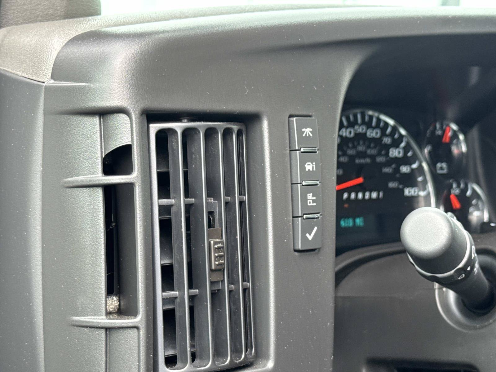 New 2026 Chevrolet Express 3500 w/ Power Convenience Package RWD image 25