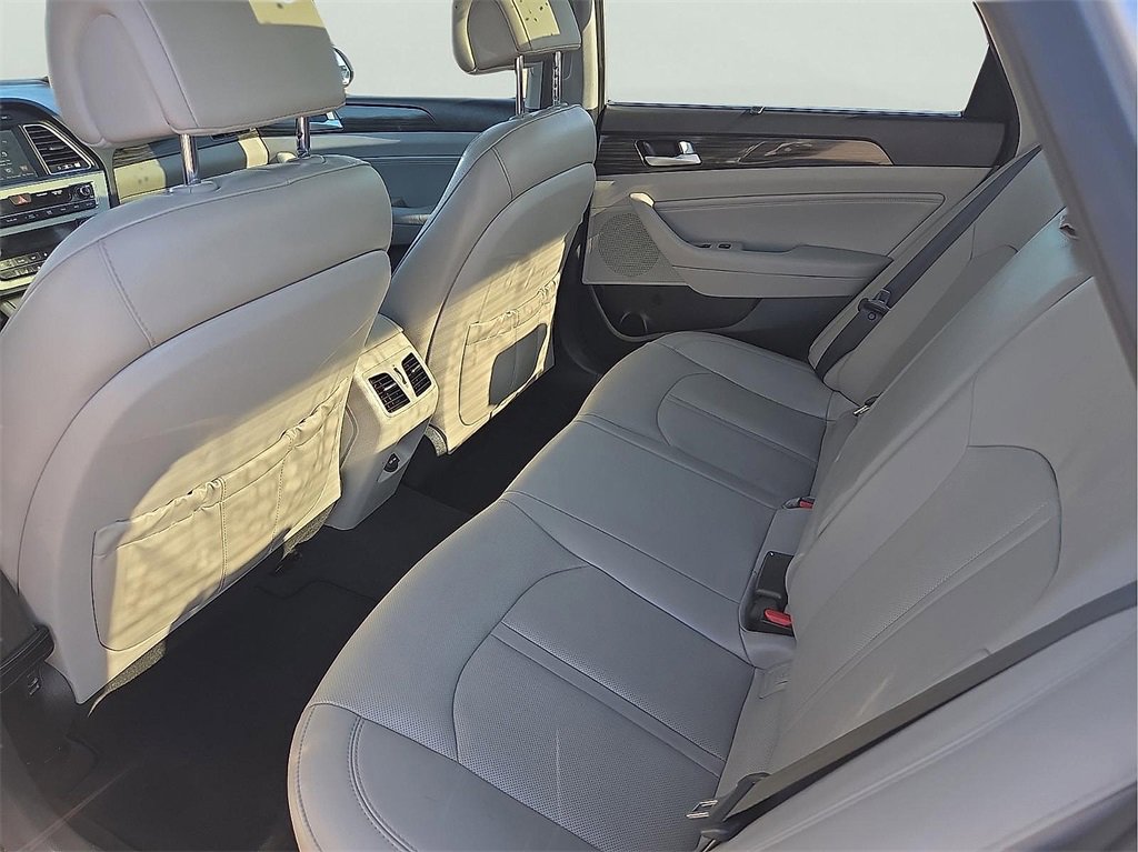 Used 2015 Hyundai Sonata Limited w/ Option Group 05 image 9