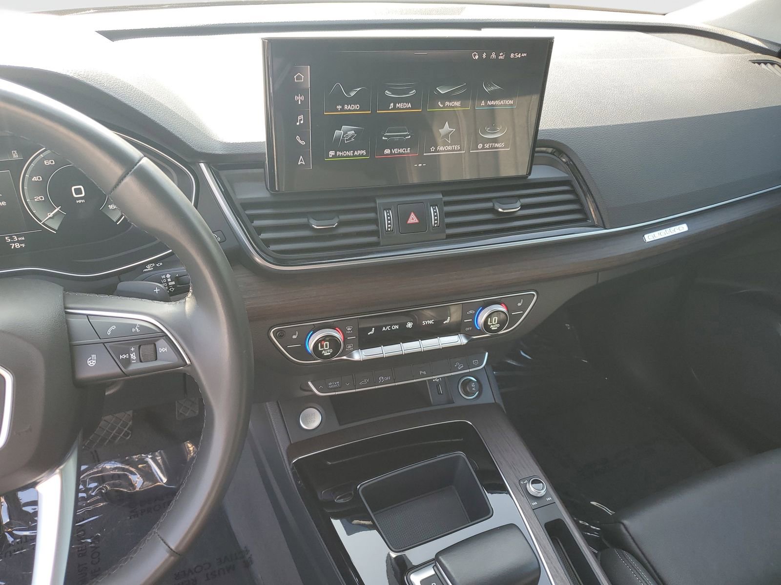 Used 2023 Audi Q5 e Premium w/ Convenience Package image 25