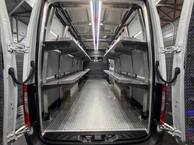 Used 2022 Mercedes-Benz Sprinter 2500 image 14