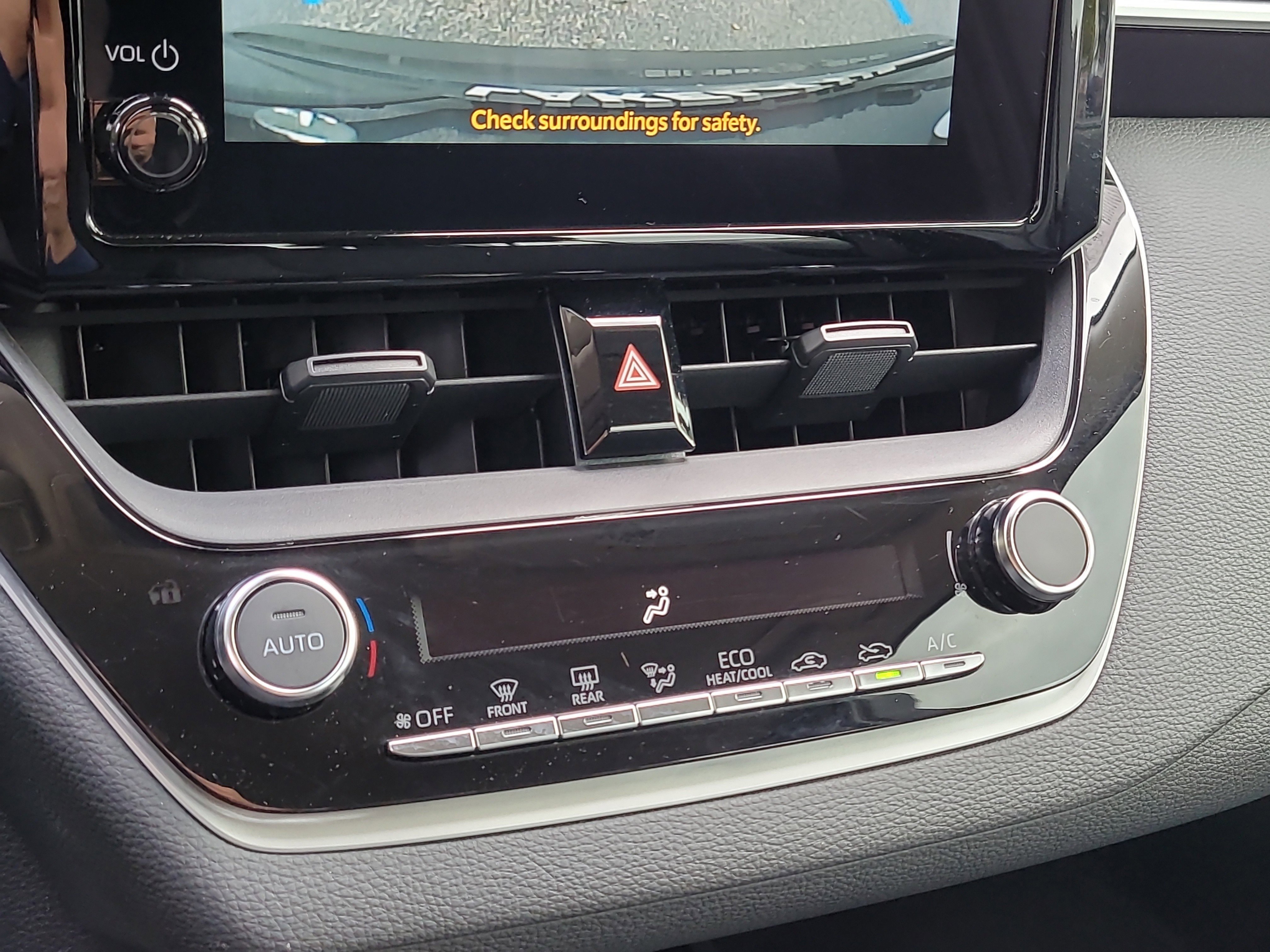 Certified 2023 Toyota Corolla LE image 23