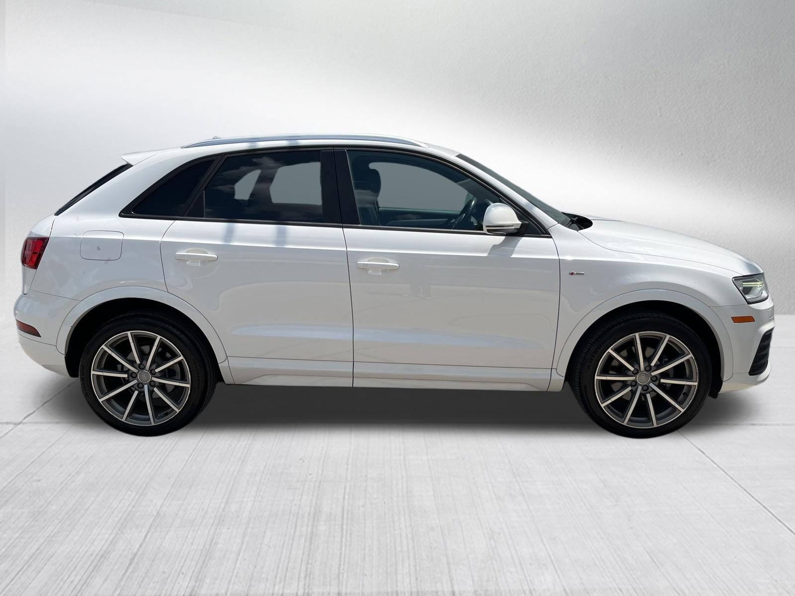 Used 2018 Audi Q3 2.0T Premium w/ Convenience Package FWD image 5