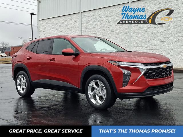 Used 2024 Chevrolet Trax LS w/ LS Convenience Package image 1