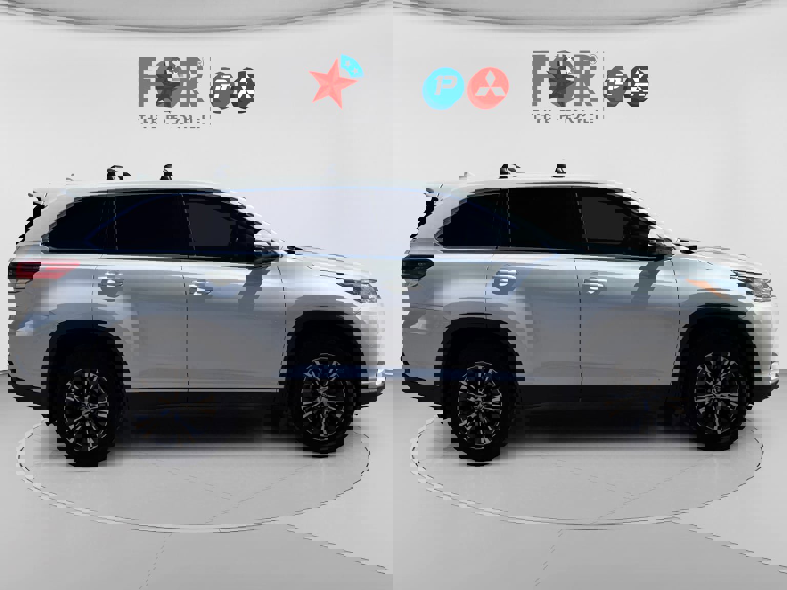 Used 2019 Toyota Highlander Plus FWD image 6