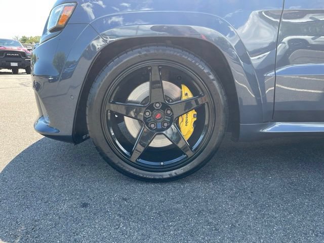 Used 2020 Jeep Grand Cherokee Trackhawk AWD/4WD image 34