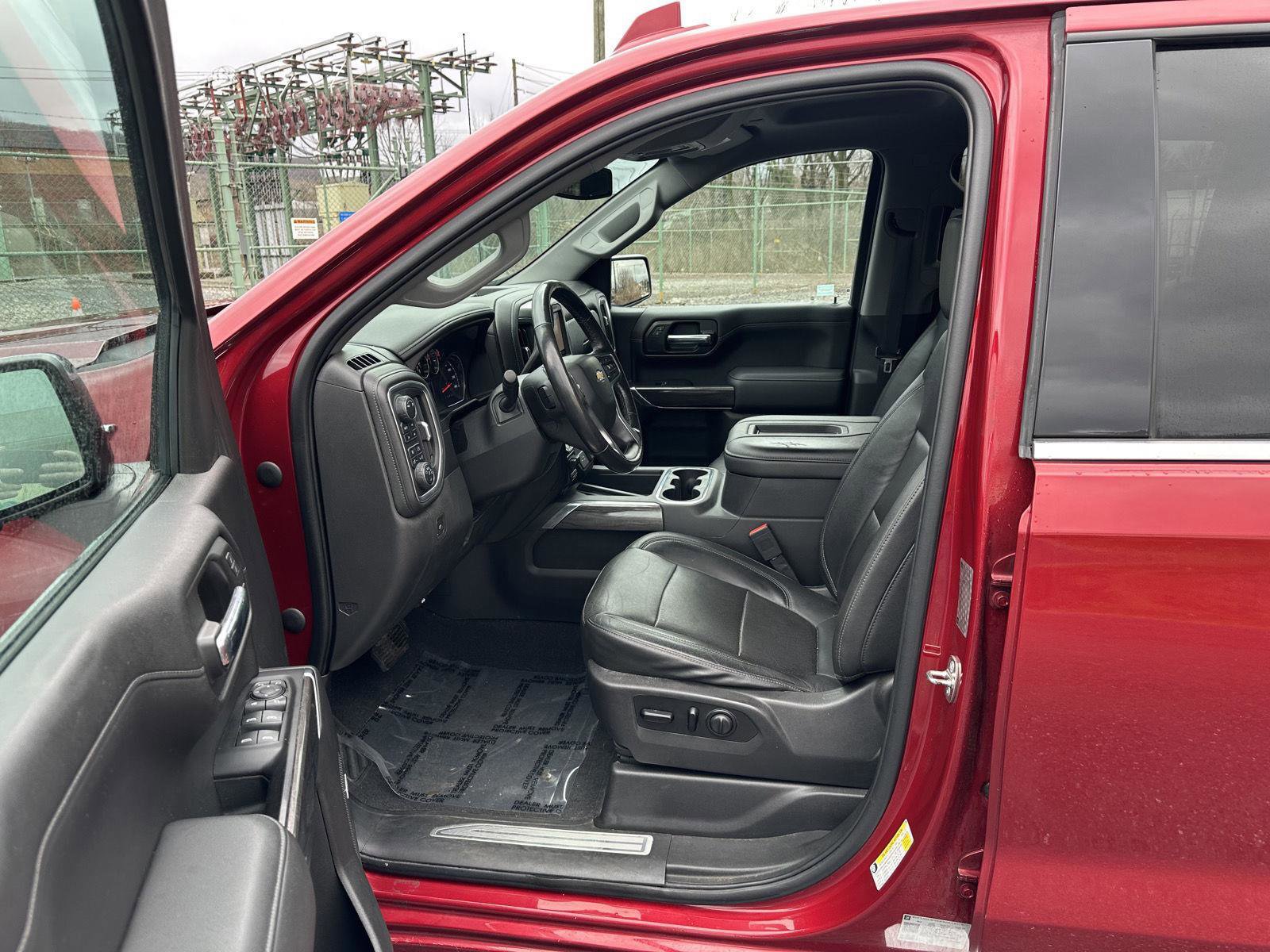 Used 2019 Chevrolet Silverado 1500 LTZ image 14