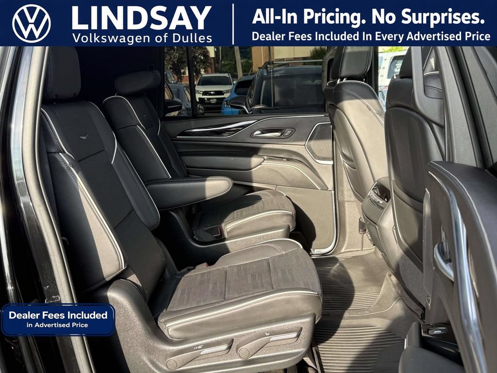 Used 2022 Cadillac Escalade ESV Sport w/ Touring Package AWD/4WD image 13