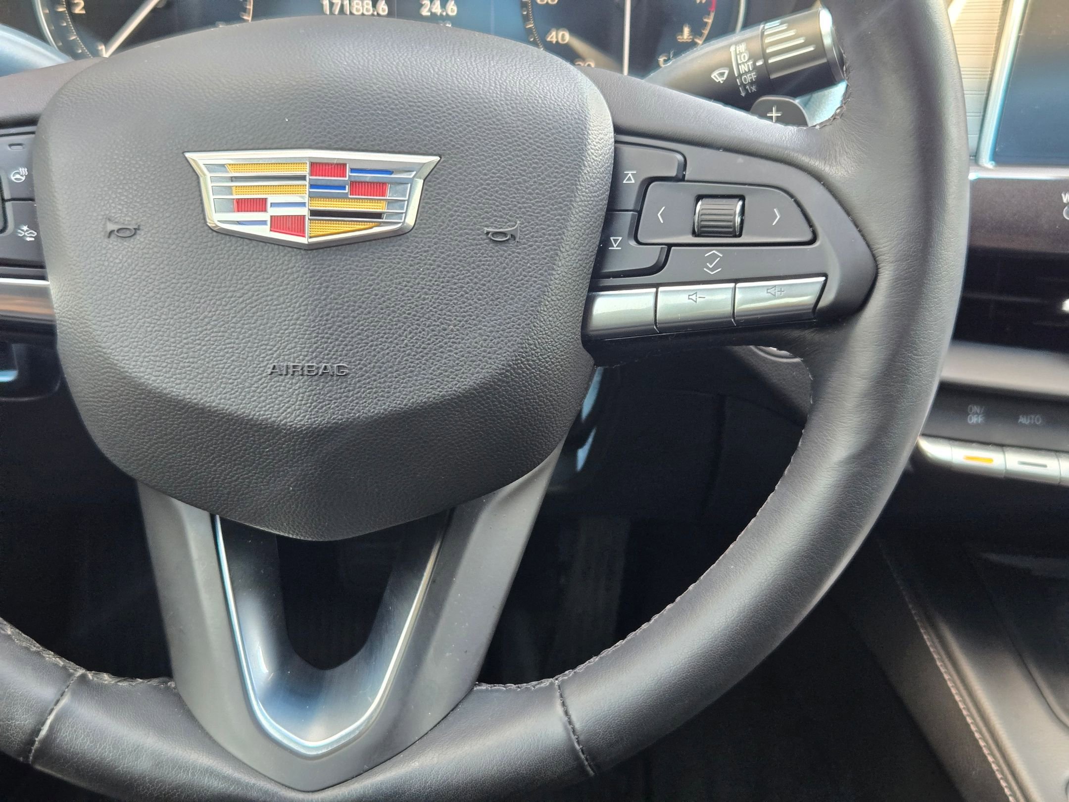 Used 2024 Cadillac CT4 Luxury w/ Cold Weather Package RWD image 22