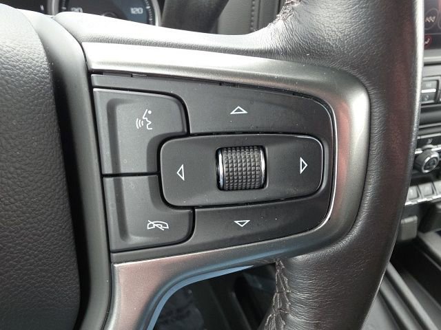 Used 2021 Chevrolet Silverado 2500 LTZ w/ LTZ Premium Package image 18