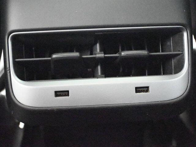 Used 2019 Tesla Model 3 Long Range image 12