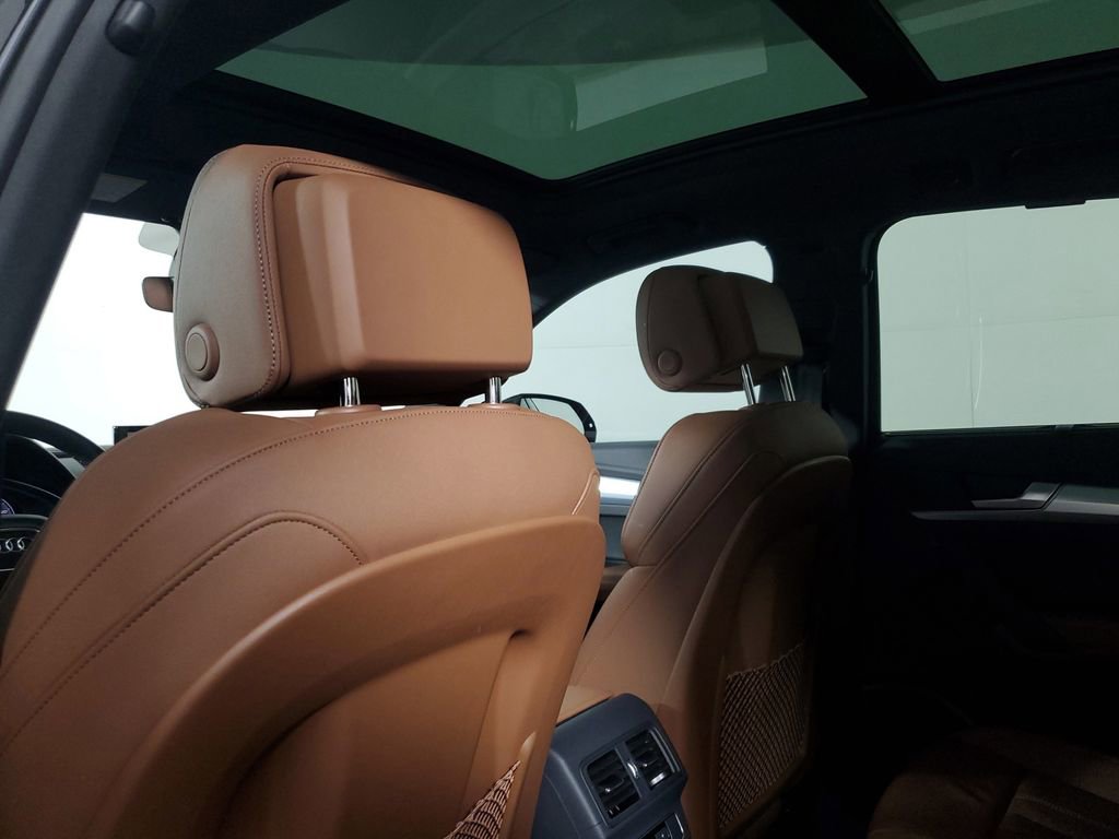 Used 2024 Audi Q5 2.0T Premium Plus w/ Premium Plus Package image 14