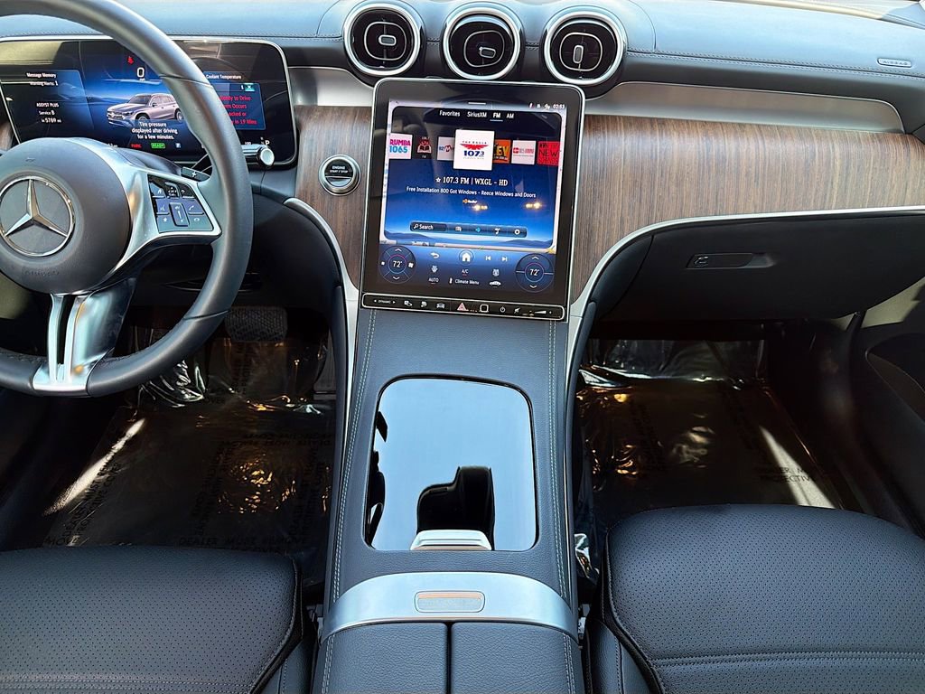 Used 2025 Mercedes-Benz GLC 350e 4MATIC image 19