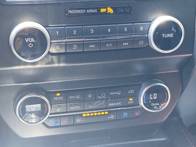 Used 2021 Ford Expedition Limited AWD/4WD image 32