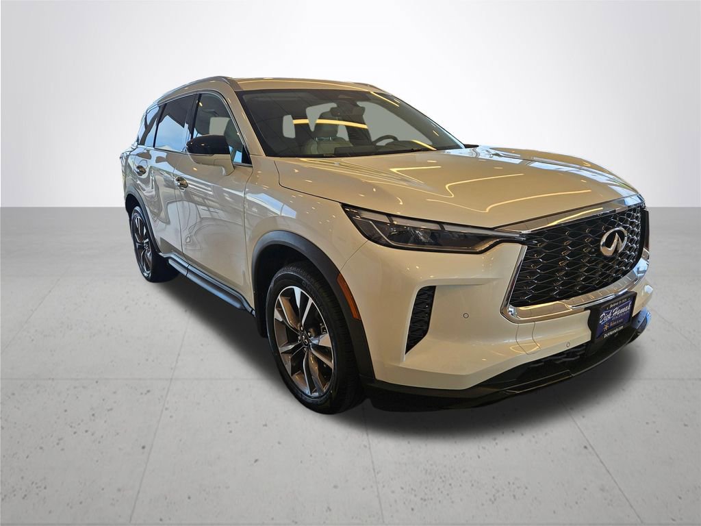 Used 2023 INFINITI QX60 Luxe w/ Cargo Package AWD/4WD image 5