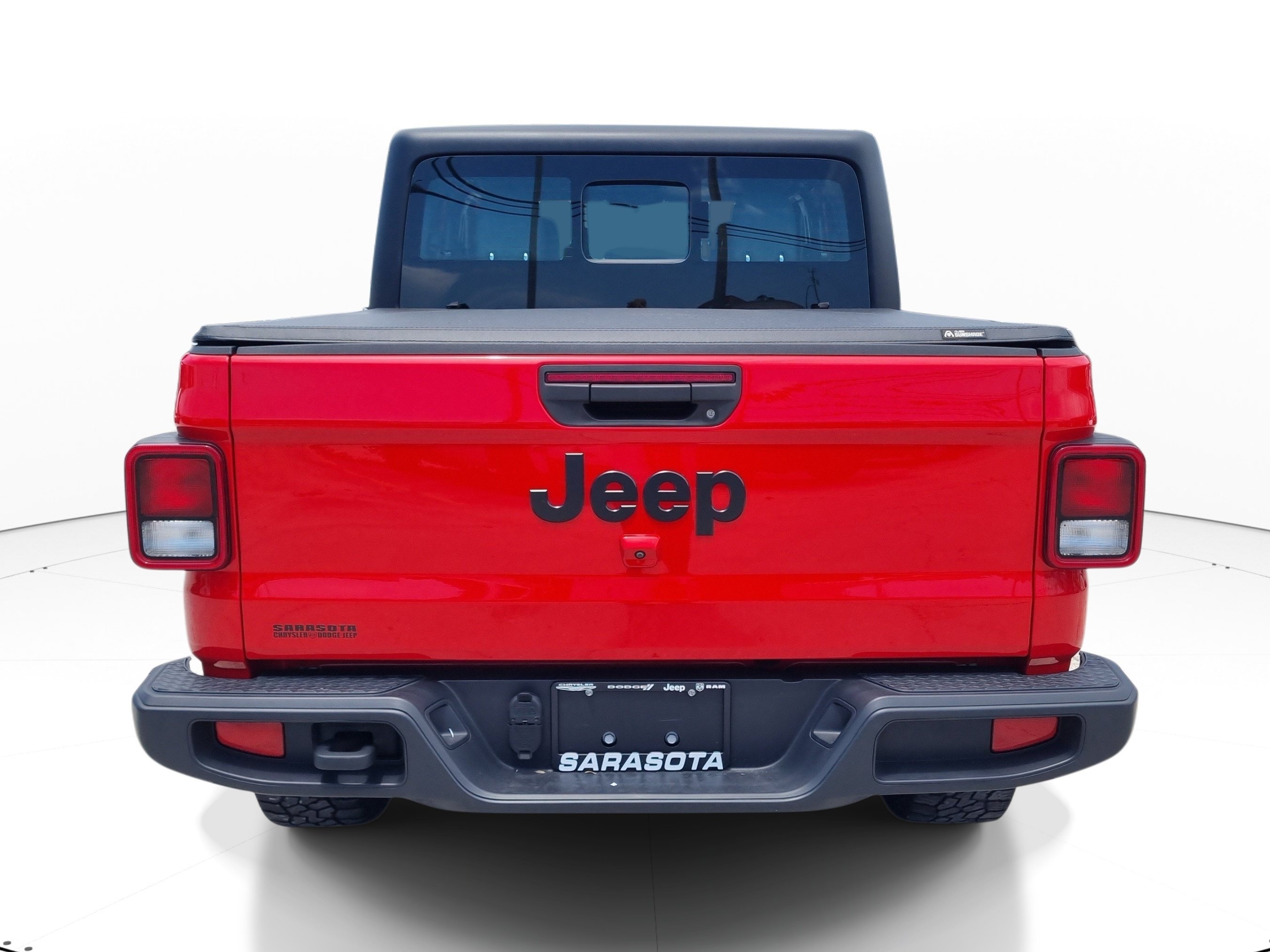 Used 2024 Jeep Gladiator Sport AWD/4WD image 5