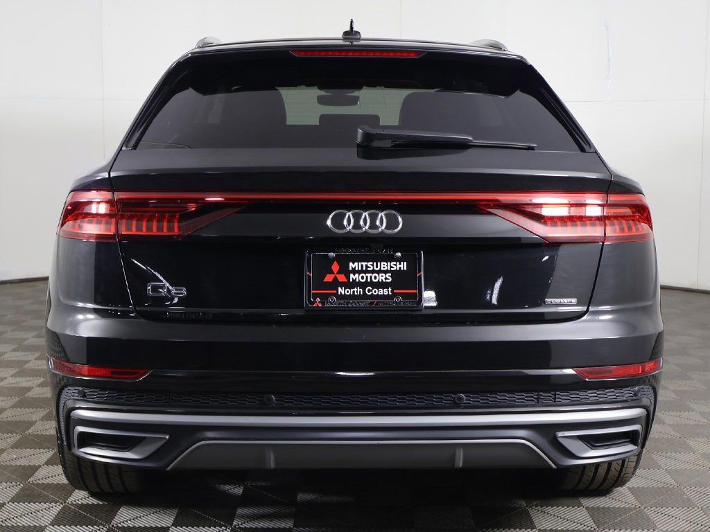 Used 2023 Audi Q8 Prestige w/ Prestige Package image 14