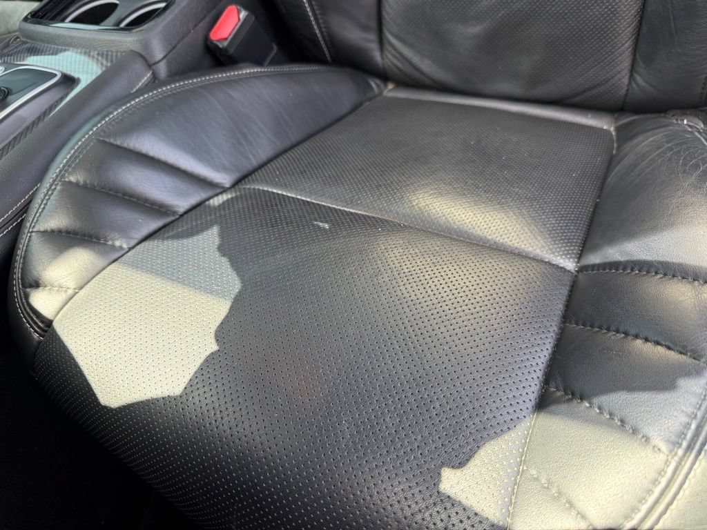 Used 2023 Chrysler 300 C RWD image 23