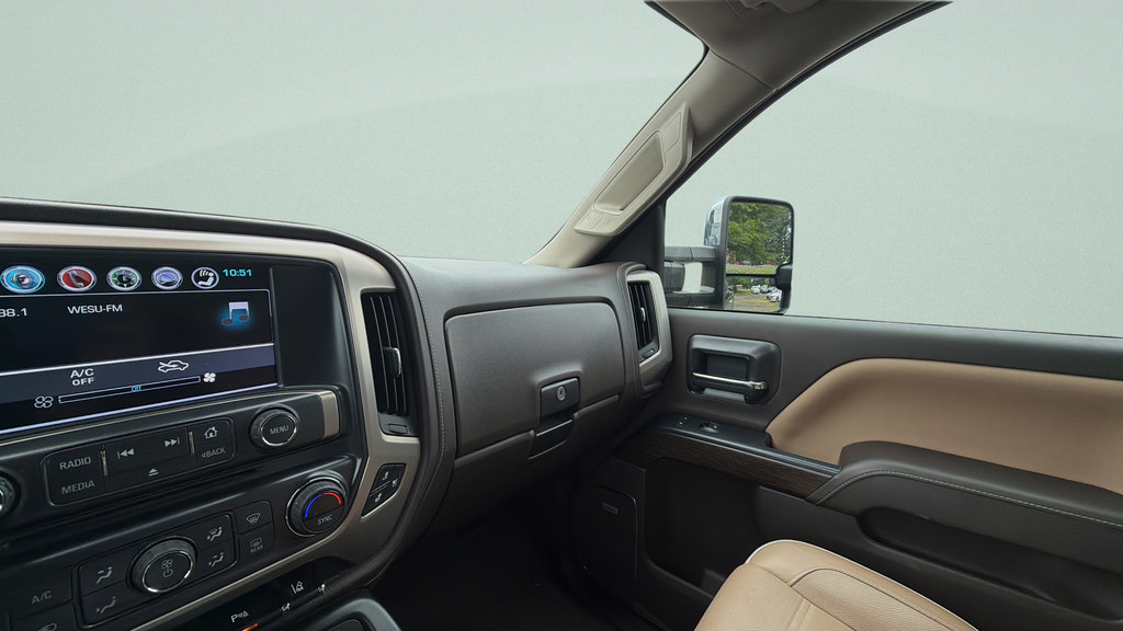 Used 2019 GMC Sierra 2500 Denali AWD/4WD image 15
