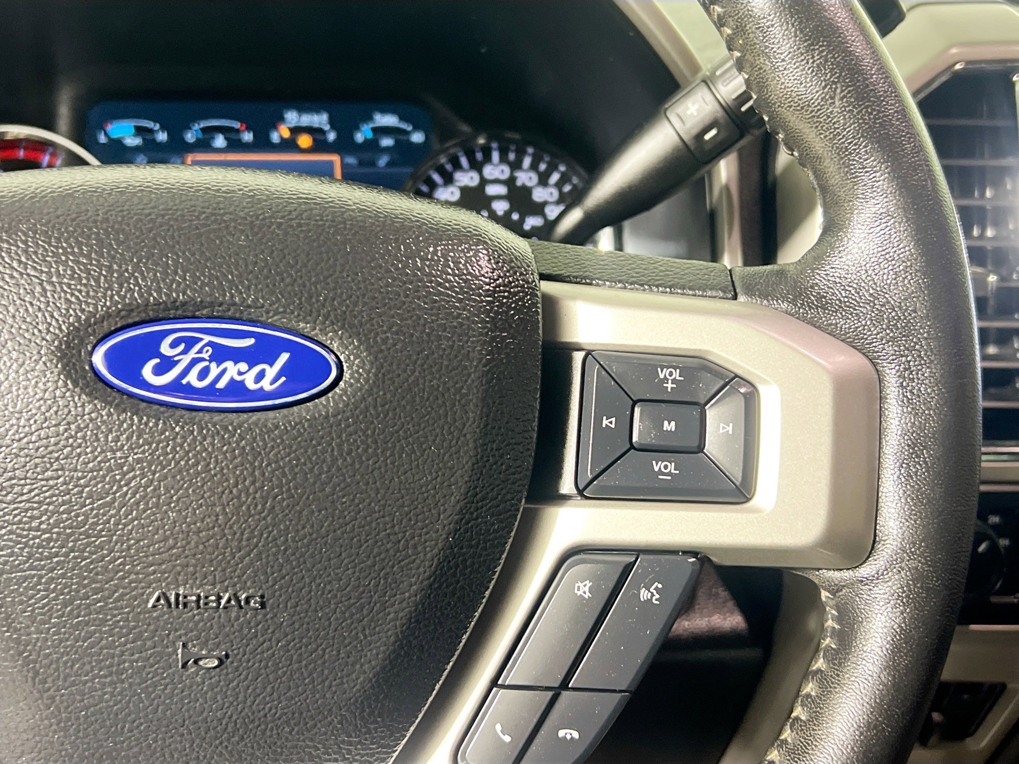 Used 2018 Ford F250 Lariat w/ Lariat Ultimate Package image 19