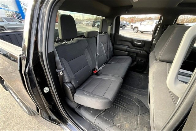 Used 2023 Chevrolet Silverado 1500 Custom image 26