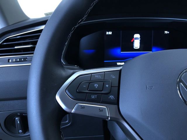 Used 2024 Volkswagen Tiguan S image 25