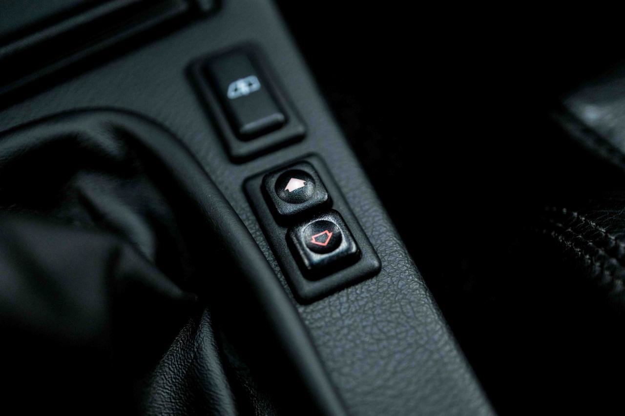 Used 1990 BMW M3 Coupe RWD image 78