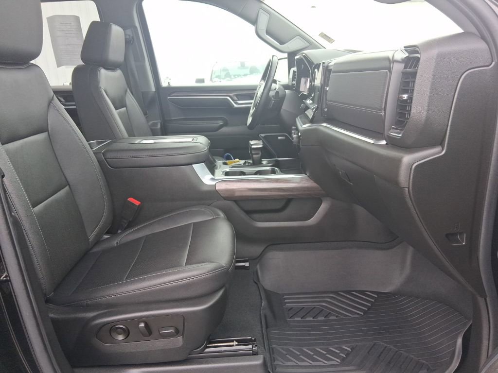 Used 2022 Chevrolet Silverado 1500 LTZ image 15