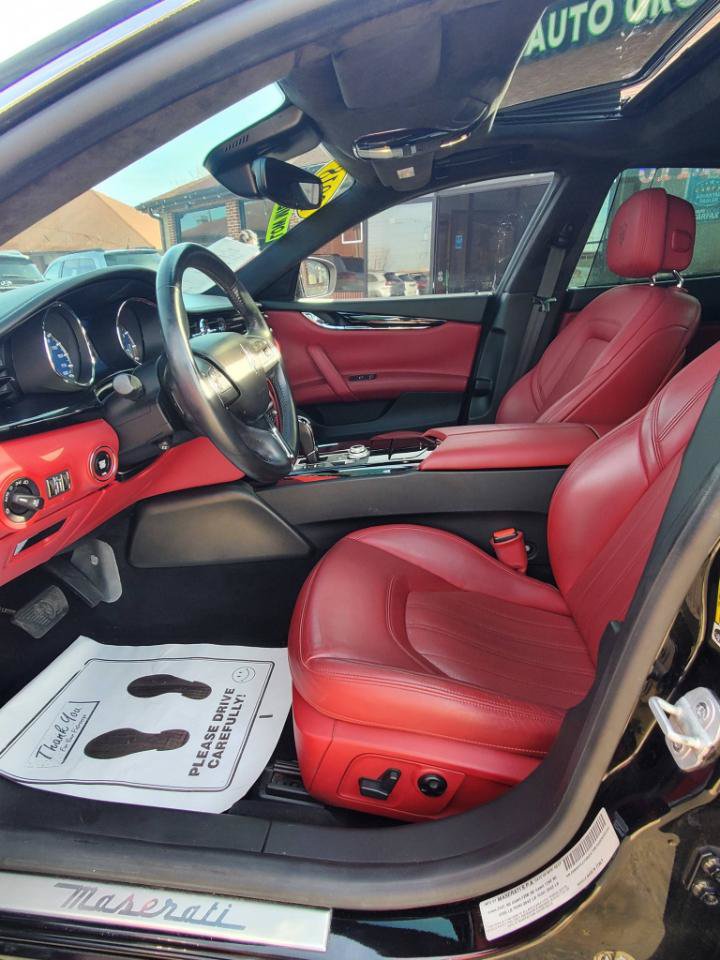 Used 2018 Maserati Quattroporte S GranLusso RWD image 17