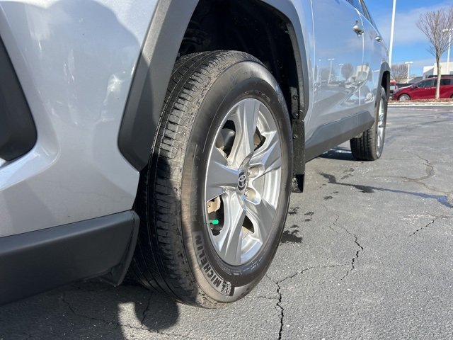 Used 2024 Toyota RAV4 XLE image 12