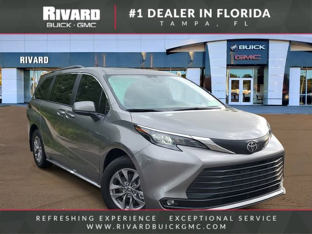 Used 2026 Toyota Sienna XLE