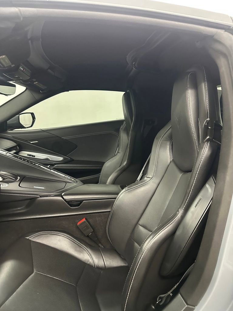 Used 2024 Chevrolet Corvette Stingray Coupe w/ Z51 Performance Package image 13