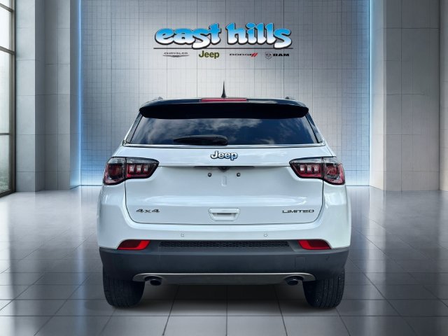 Used 2023 Jeep Compass Limited w/ Sun and Sound Group AWD/4WD image 4