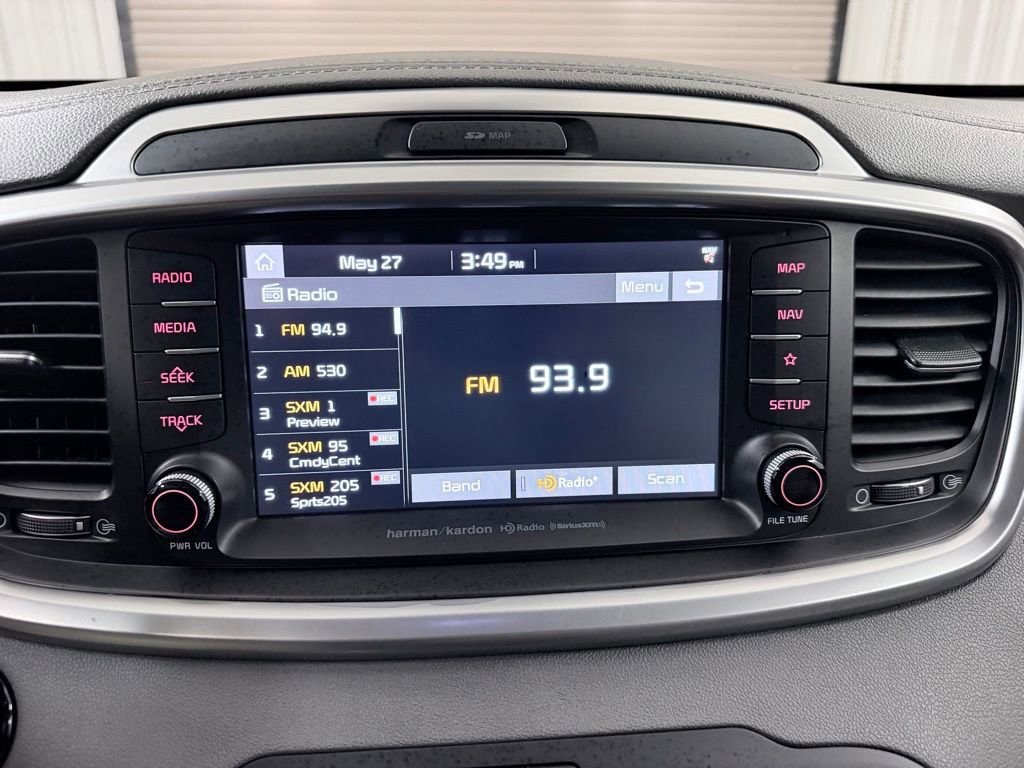 Used 2019 Kia Sorento SX FWD image 16