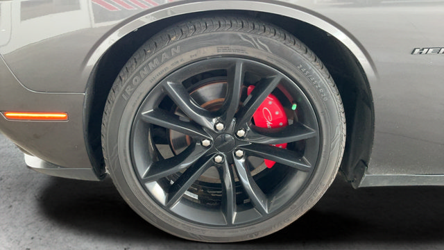 Used 2016 Dodge Challenger R/T Plus RWD image 23