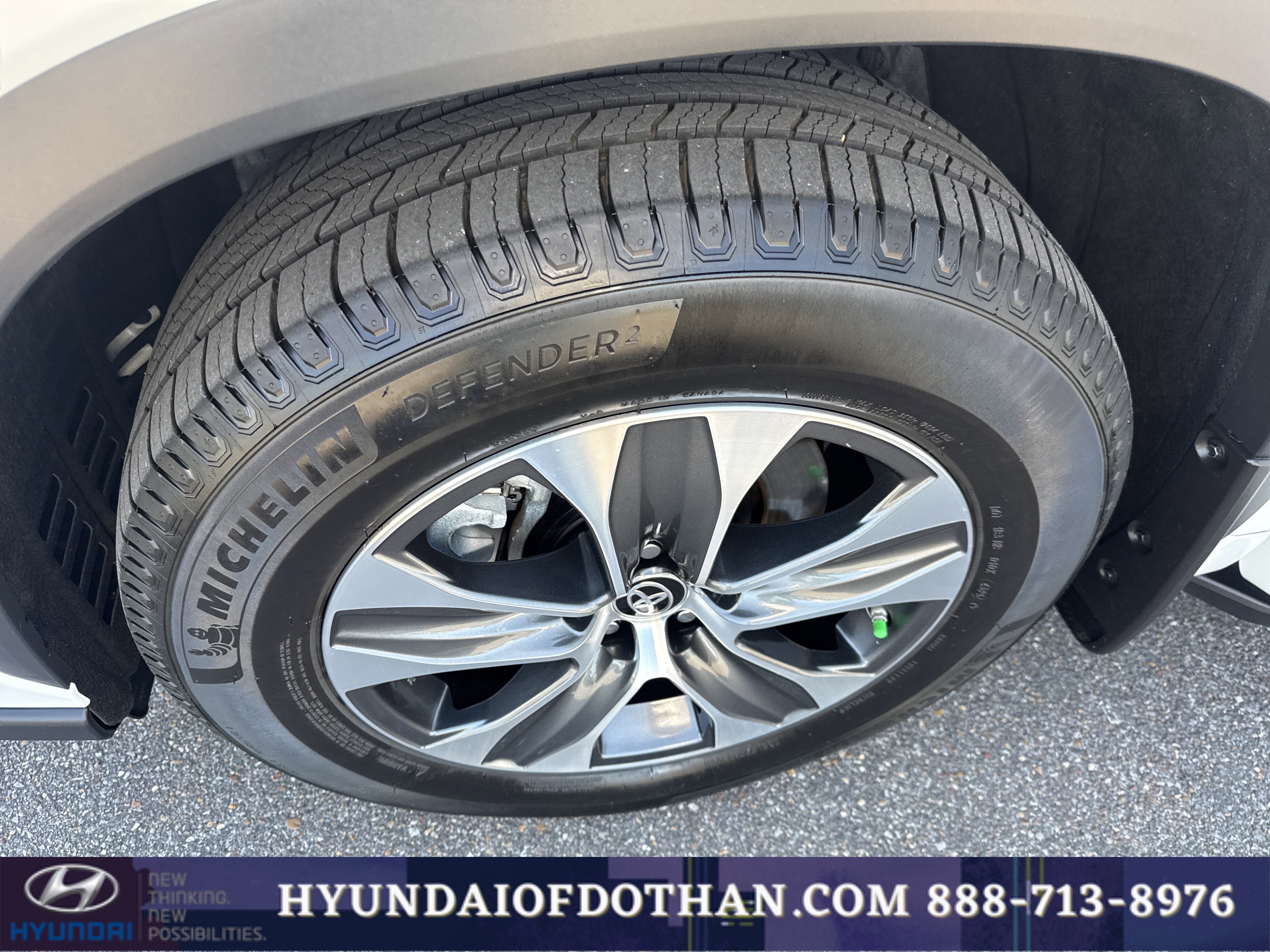 Used 2026 Toyota Highlander XLE AWD/4WD image 19